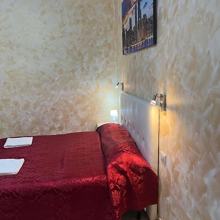 Monlight Guest House Рим Экстерьер фото