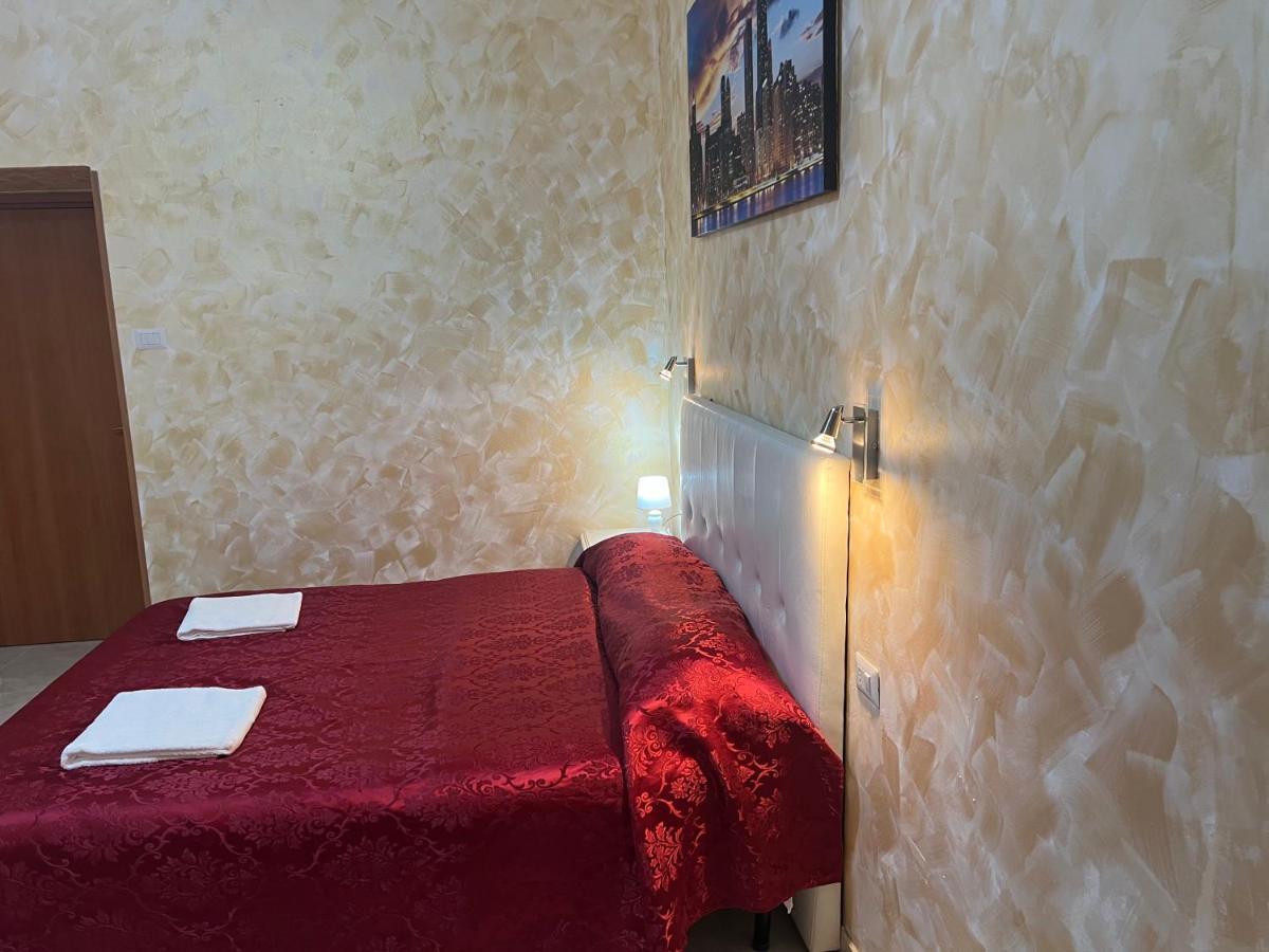 Monlight Guest House Рим Экстерьер фото